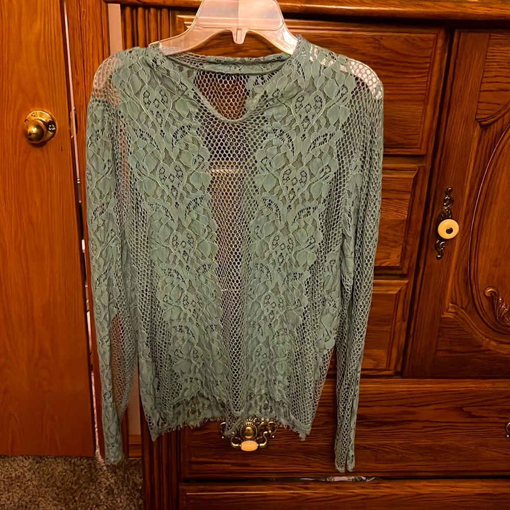 Fishnet floral blouse- Teal